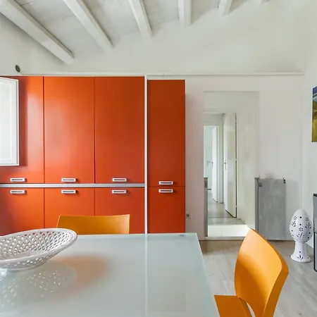 Apartamento Modern With Swimming Pool *